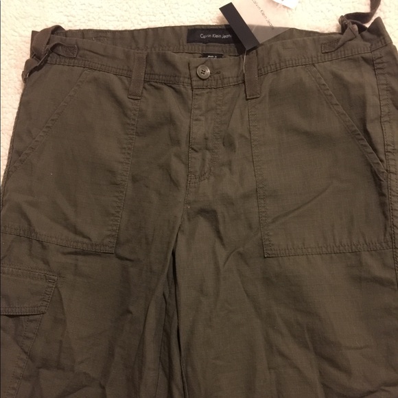 Calvin Klein capris - Picture 1 of 8